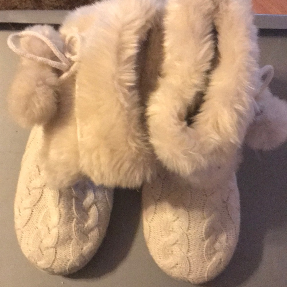 Faux fur boots